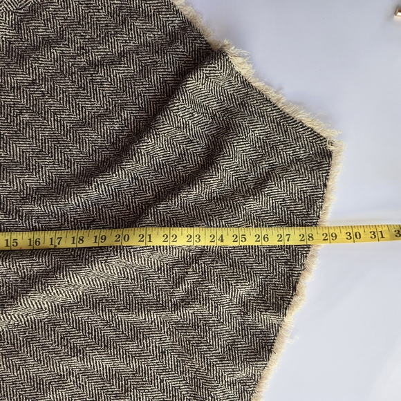 DKNY VTG Tweed Wool Asymetrical Skirt Size 12 - Picture 9 of 13